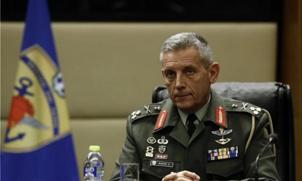 Ευρεία σύσκεψη για το μεταναστευτικό υπό τον Α/ΓΕΕΘΑ